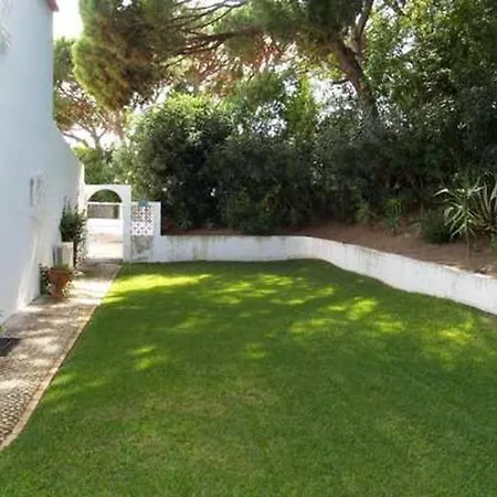 612 - Family Friendly 4 Bedroom Perfect For Families - Close To Amenities