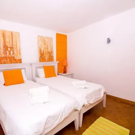 612 - Family Friendly 4 Bedroom Perfect For Families - Close To Amenities فالي دو لوبو